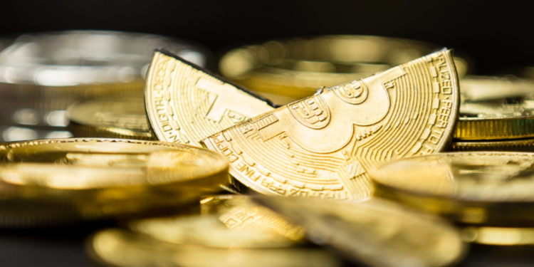 Mỹ tổng tấn công thị trường crypto, Bitcoin lao dốc 19.000 USD