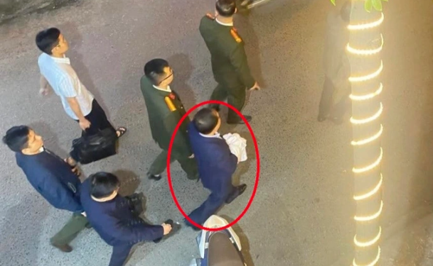 Vụ Thiếu tướng Đỗ Hữu Ca: Bắt thêm 2 cán bộ cục Thuế huyện Cát Hải