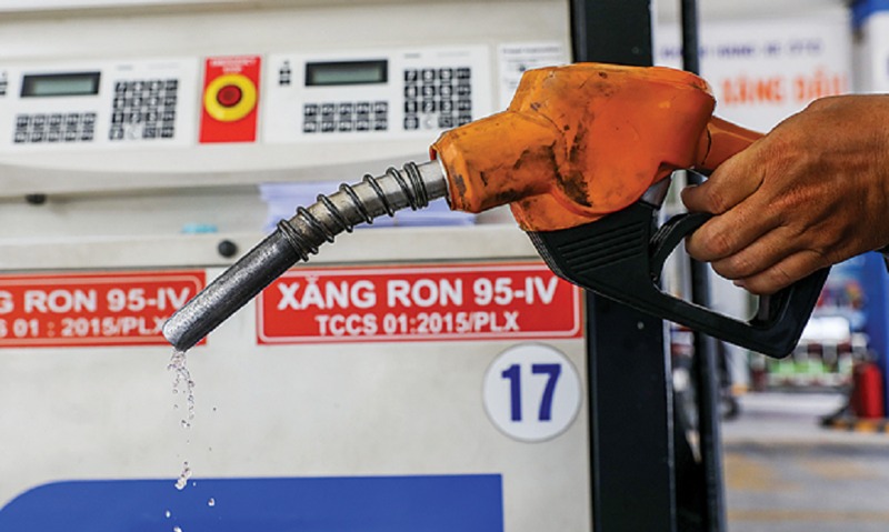 Giá xăng dầu ngày 19/4: Đảo chiều tăng mạnh sau khi tuột dốc