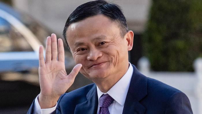 Vimoney: Cổ phiếu Alibaba rớt mạnh sau khi SoftBank bán 7,2 tỷ USD cổ phần