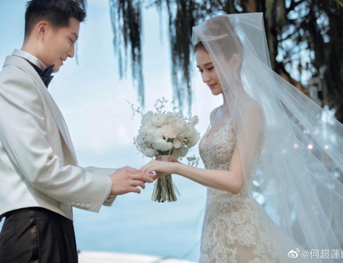vimoney: Đám cưới 50 triệu HKD của ái nữ vua sòng bài Ma Cao Hà Siêu Liên và tài tử Đậu Kiêu