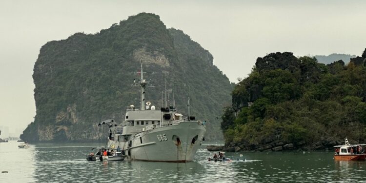 Rơi trực thăng trên vịnh Hạ Long: Công ty bảo hiểm lên tiếng
