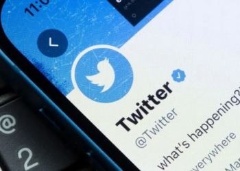 Loạn tích xanh ở Twitter