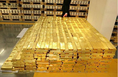 vimoney: ba Lan mua tích trữ 15 tấn vàng