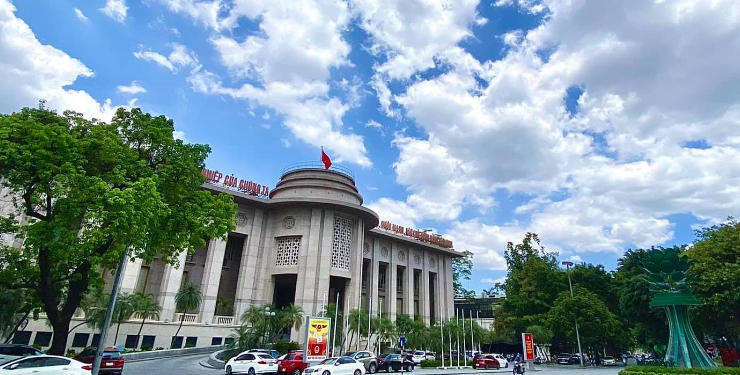 NHNN giảm lãi suất điều hành, lãnh đạo các ngân hàng lên tiếng