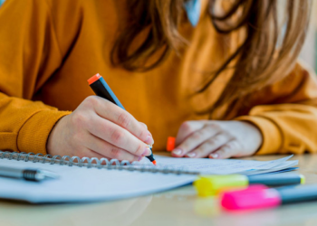 Chuyên gia chỉ cách giúp sinh viên đầu tư