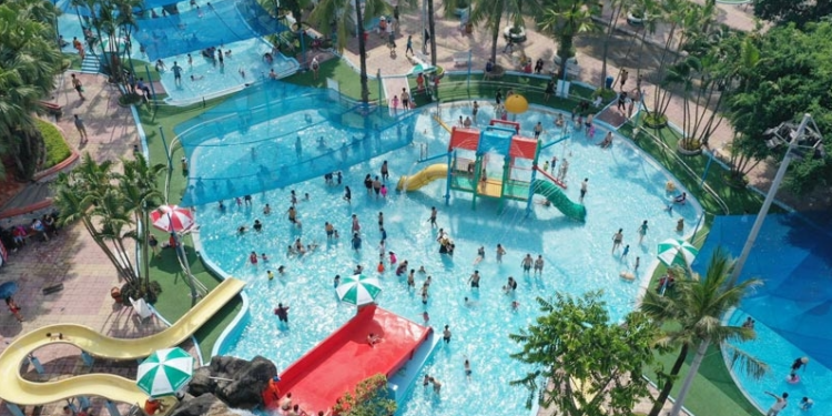 Lý do công viên nước Hồ Tây "cài số lùi" năm 2023