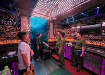 3 Bộ được chỉ đạo gỡ vướng cho kinh doanh karaoke