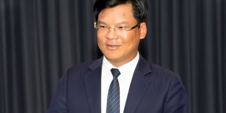 Chân dung tân tổng giám đốc Xây dựng Hòa Bình