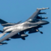 Có gì bên trong pháo đài bay F-16