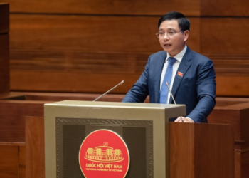 Bộ trưởng Giao thông Vận tải trả lời nóng về vấn đề trung tâm đăng kiểm