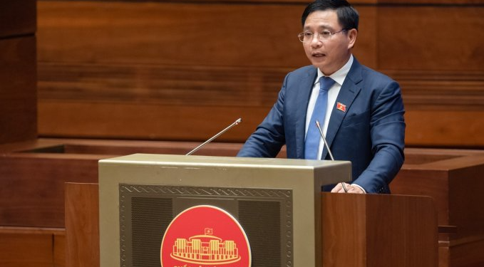 Bộ trưởng Giao thông Vận tải trả lời nóng về vấn đề trung tâm đăng kiểm