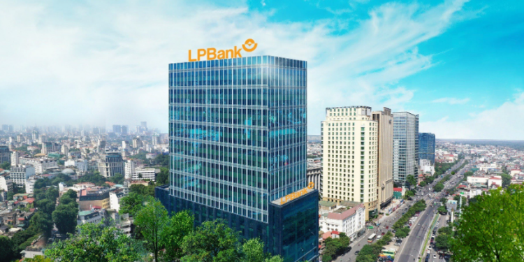 Ông Hồ Nam Tiến làm Tổng giám đốc LPBank