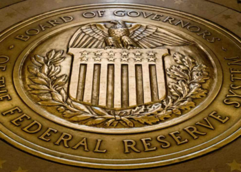 Nhà kinh tế Peter Schiff dự đoán ngày tàn của hệ thống ngân hàng
