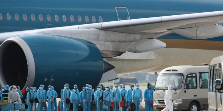 Người dân có được trả tiền vụ chuyến bay giải cứu