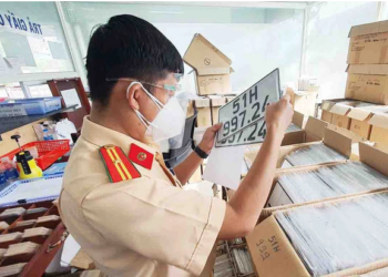 Từ 15/8 sẽ cấp biển số theo mã định danh của chủ xe