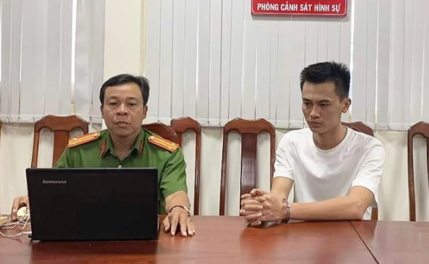 Tìm nạn nhân của "trùm buôn siêu xe" Phan Công Khanh