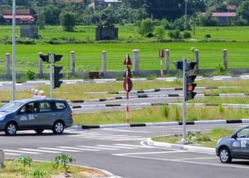 Giám đốc một Trung tâm đào tạo và sát hạch lái xe bị bắt