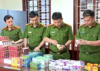 10 tấn thuốc giả bị thu giữ – Bộ Y tế khẳng định: “Không thể lọt vào viện công!”