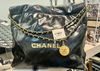 Hàng giả Chanel, LV tràn lan phố du lịch Đà Nẵng