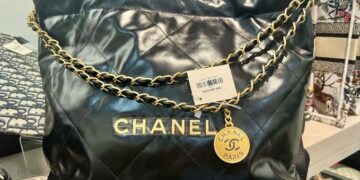 Hàng giả Chanel, LV tràn lan phố du lịch Đà Nẵng