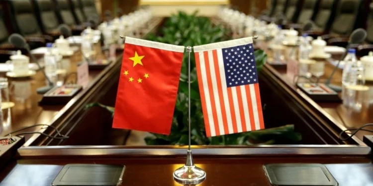 Động thái mới từ Mỹ: Đàm phán với Trung Quốc hay màn đấu trí thuế quan?