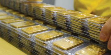 Bỏ độc quyền vàng miếng: Lợi ích và rủi ro!