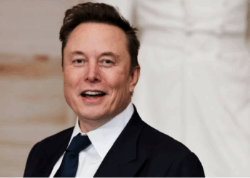 Quỹ đầu tư Tesla hoãn niêm yết sau khi Elon Musk tuyên bố lập “đảng Mỹ”