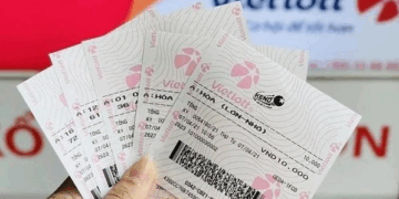 Khách hàng trúng Vietlott độc đắc gần 345 tỷ đồng