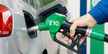 Đề xuất áp dụng bắt buộc xăng E10 từ năm 2026