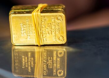 Giá vàng thế giới lập kỷ lục mới, vượt 3.785 USD/ounce
