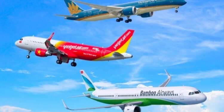 Hàng không mở bán hơn 6 triệu vé Tết Bính Ngọ 2026, giá vẫn ở mức cao