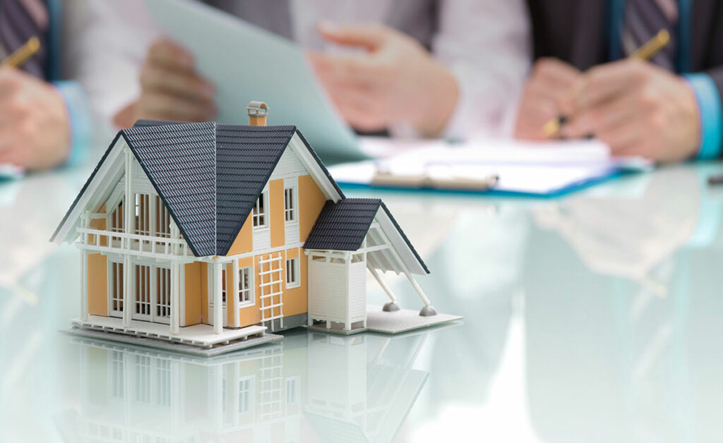 Mua nhà thế nào để không "kẹt vốn" sau cưới?
