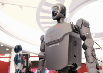 Vingroup rót 252 tỷ vào công ty robot hình người