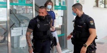 Hacker từng tấn công tài khoản của Obama và Bezos bị buộc hoàn trả hơn 5,3 triệu USD Bitcoin